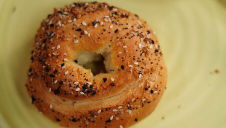 2-Ingredient Dough Bagels