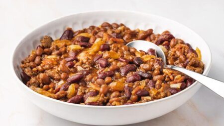 Slow Cooker Cowboy Beans