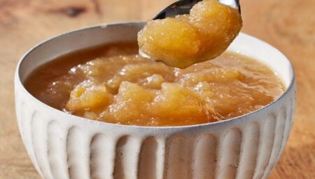 Sarah’s Homemade Applesauce